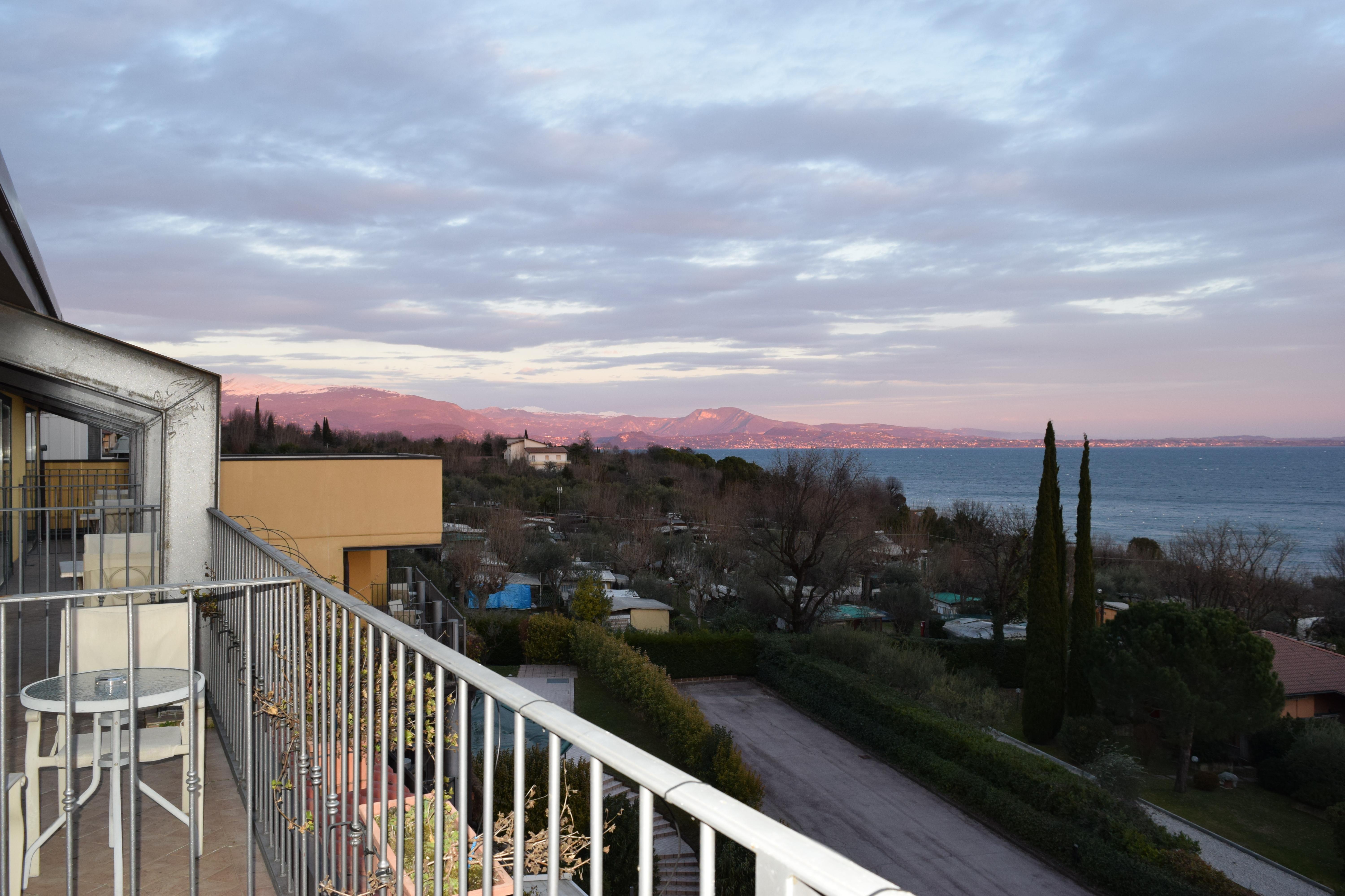 Ahg Riva Del Sole Hotel - Adults Only Moniga del Garda Exterior photo